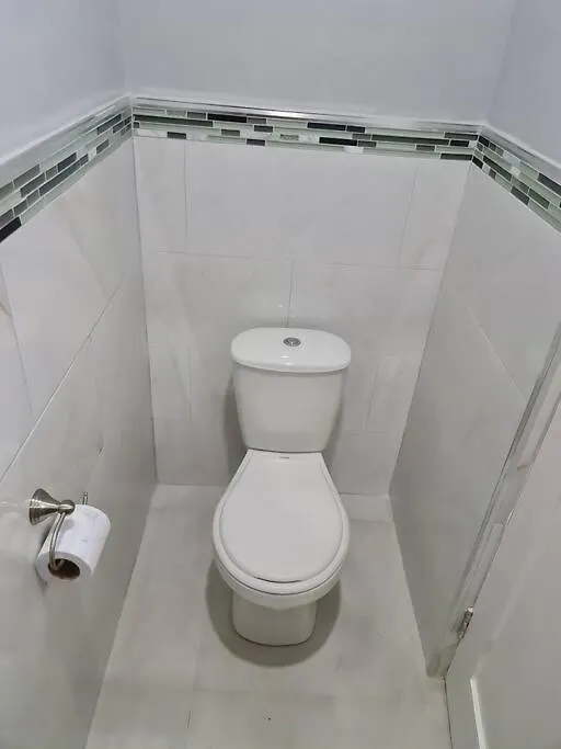 The Sunset Villa - 2Bd Apt W Pool & Lovely Views 金斯敦 公寓